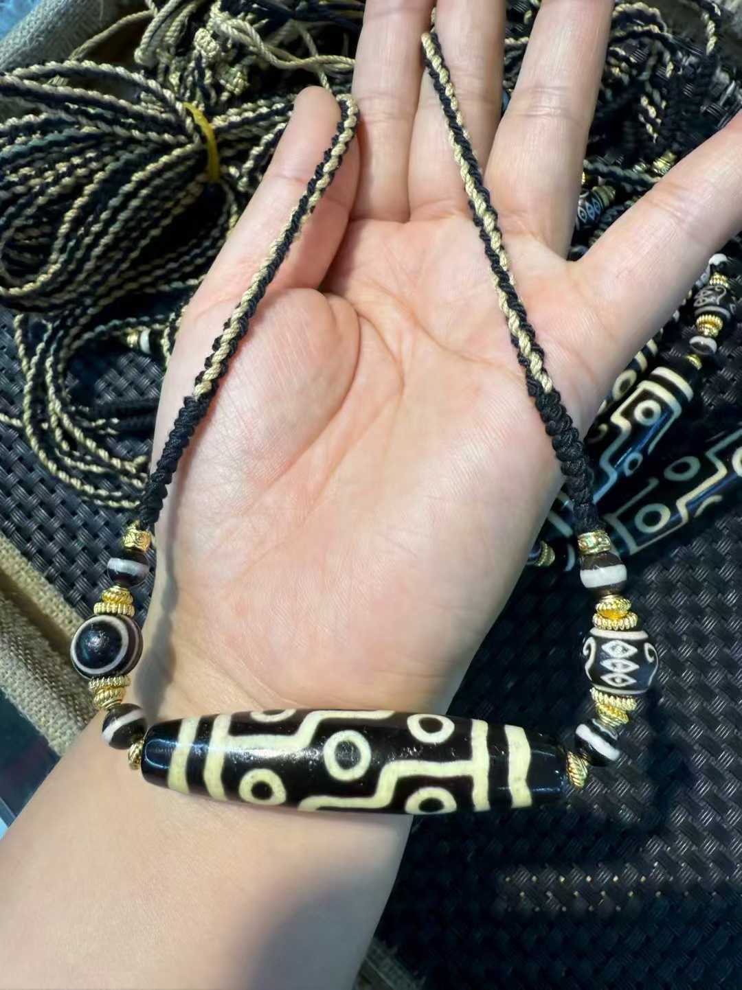 Ethnic Fashion Designers - 10 sztuk/partia 9 Oczu z niewidocznym